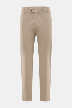 04651 / A trip in a bag - Herren - Baumwollhose 'Flex' taupe