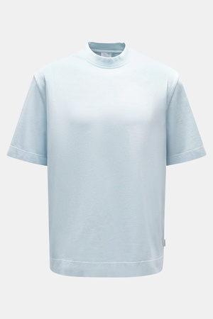 04651 / A trip in a bag - Herren - Rundhals-T-Shirt pastellblau